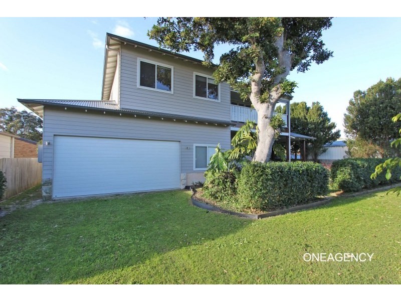 4 Oak Street, Hat Head NSW 2440