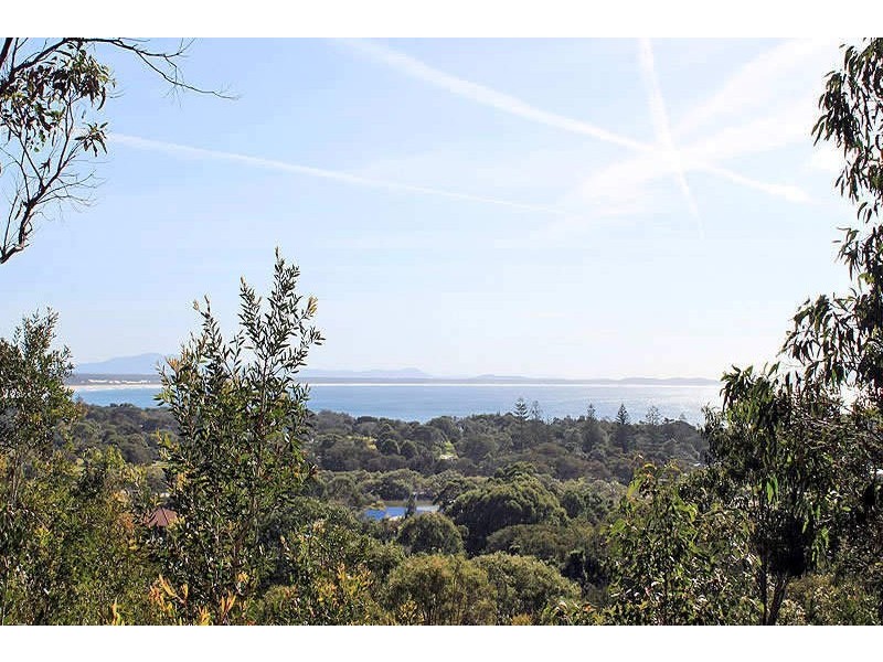 30 Ledge Street, Hat Head NSW 2440