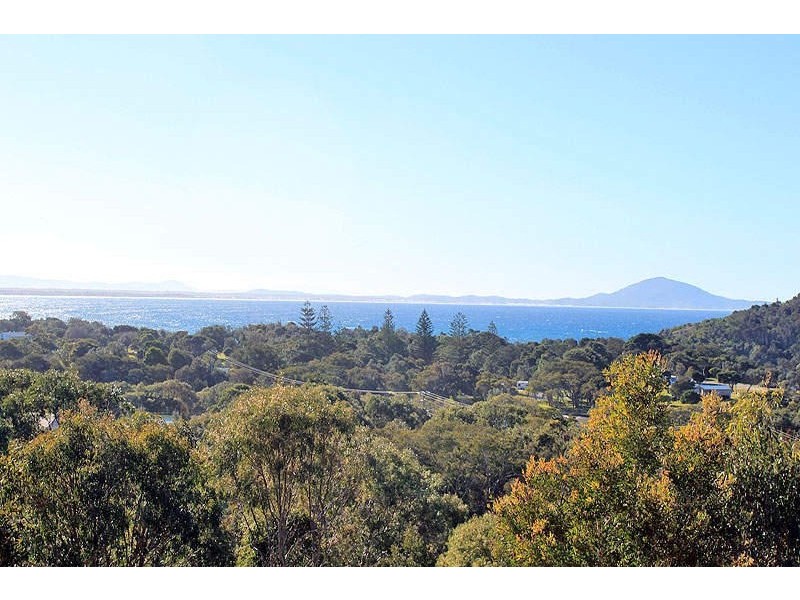 30 Ledge Street, Hat Head NSW 2440