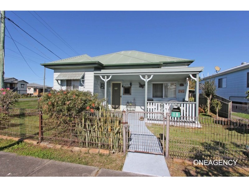 19 Darkwater Street, Gladstone NSW 2440