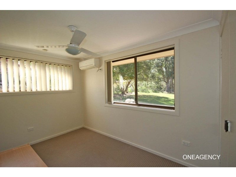 33 Hillview Drive, Aldavilla NSW 2440