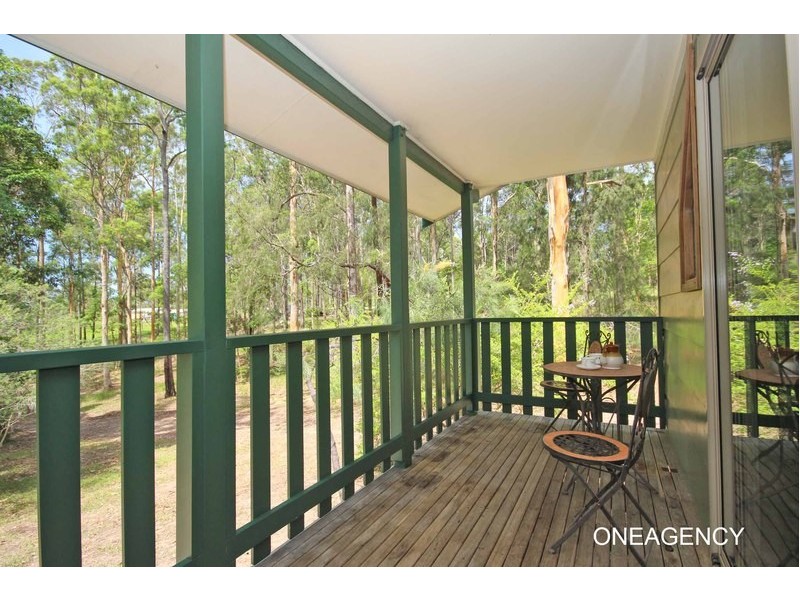 35 Ironbark Crescent, Yarravel NSW 2440