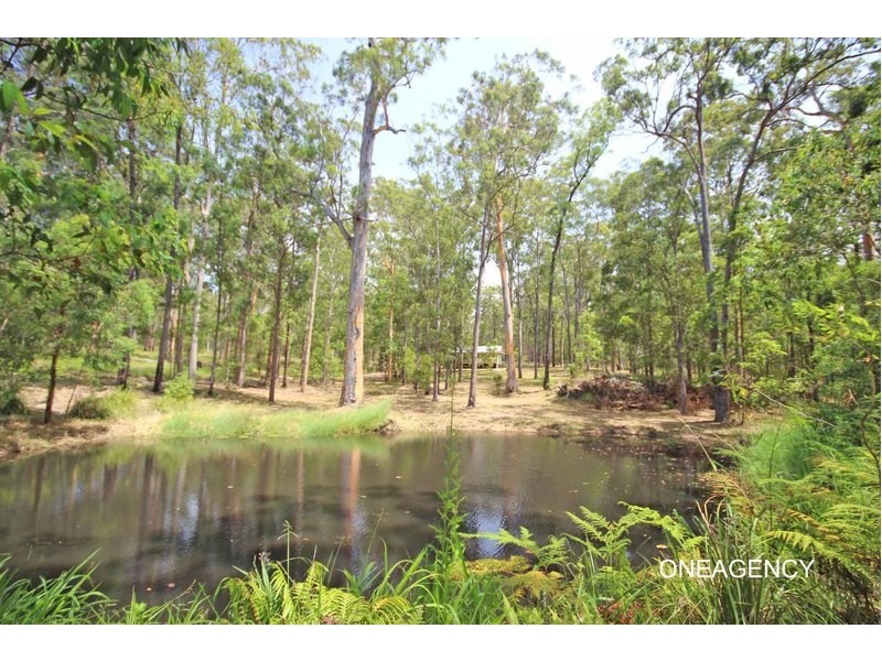 35 Ironbark Crescent, Yarravel NSW 2440