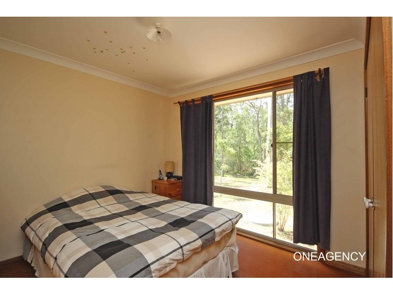 35 Ironbark Crescent, Yarravel NSW 2440
