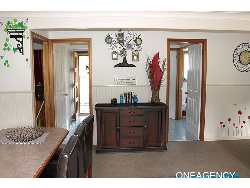 12 Hillview Drive, Aldavilla NSW 2440