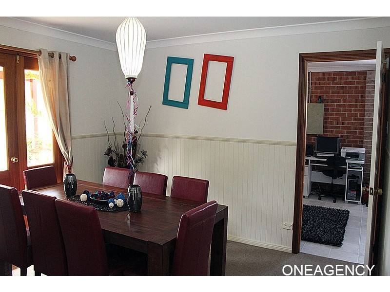 12 Hillview Drive, Aldavilla NSW 2440