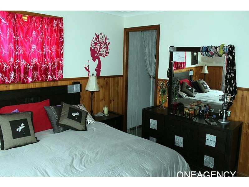 12 Hillview Drive, Aldavilla NSW 2440