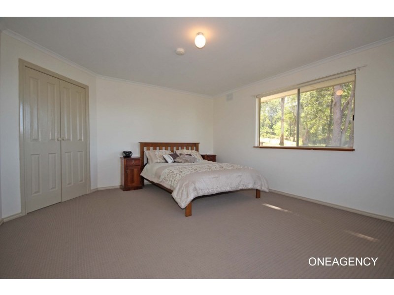 115 Neville Morton Drive, Crescent Head NSW 2440