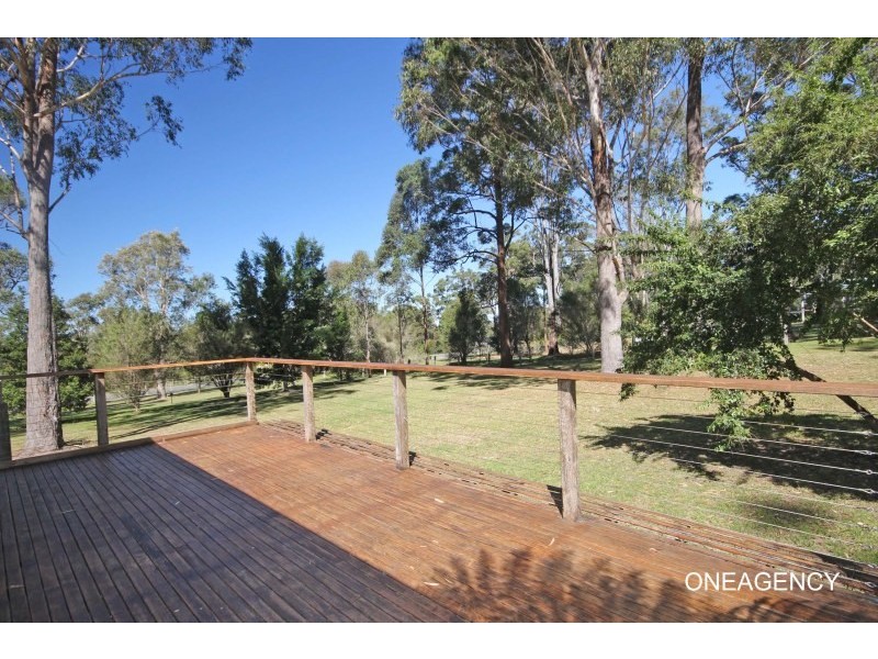 115 Neville Morton Drive, Crescent Head NSW 2440