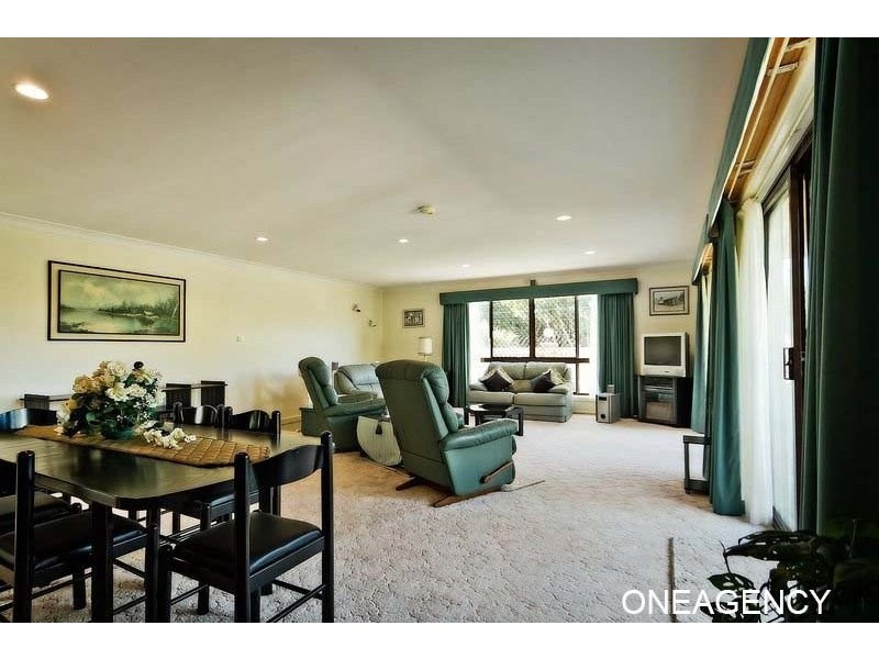 8 Hutcheson Street, Hat Head NSW 2440
