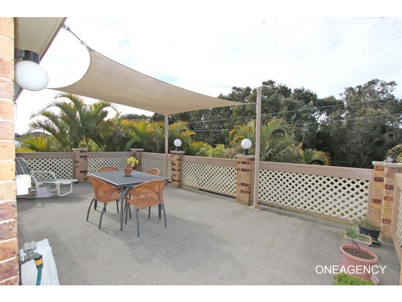 8 Hutcheson Street, Hat Head NSW 2440
