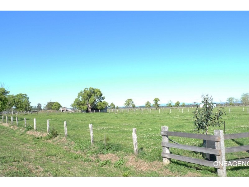 211 Sutherlands Lane, Clybucca NSW 2440