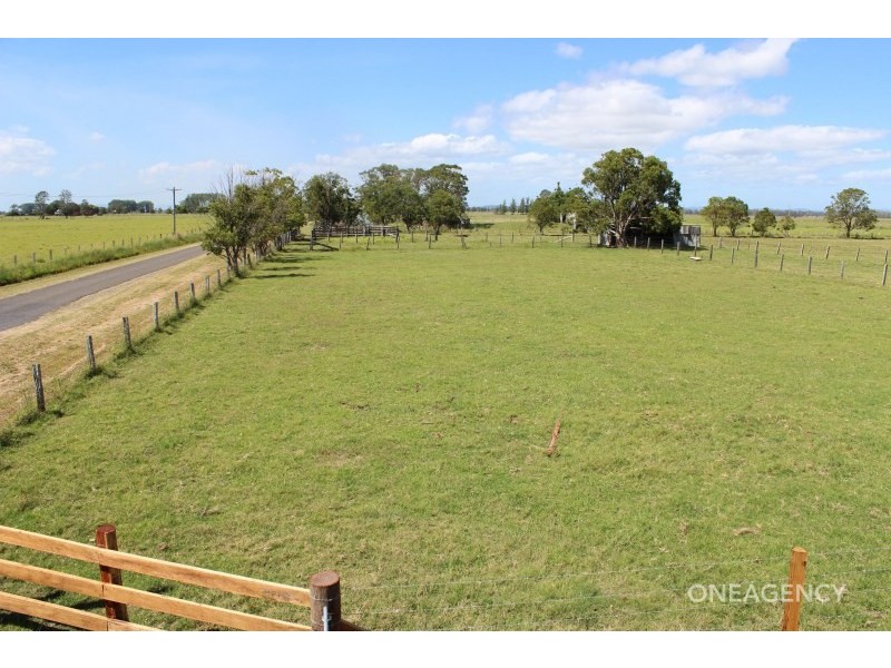211 Sutherlands Lane, Clybucca NSW 2440