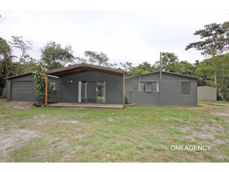 634 Point Plomer Road, Crescent Head NSW 2440