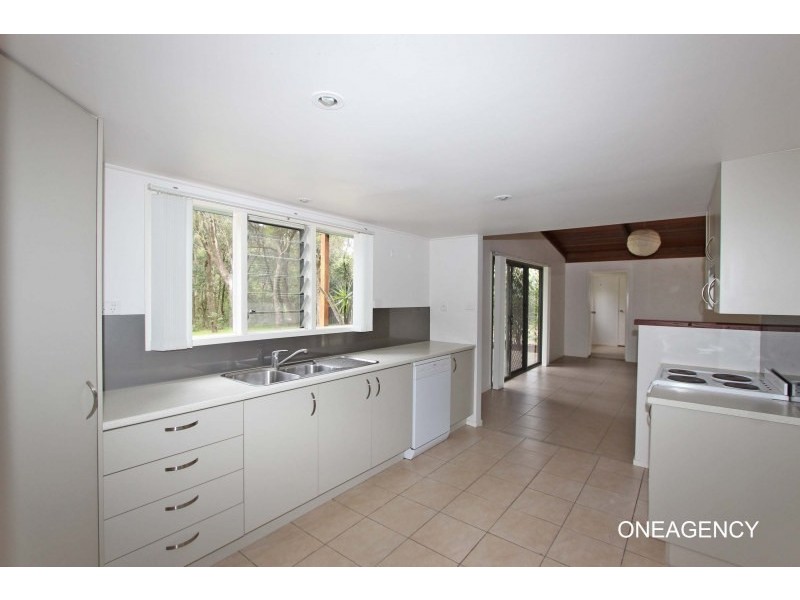 634 Point Plomer Road, Crescent Head NSW 2440