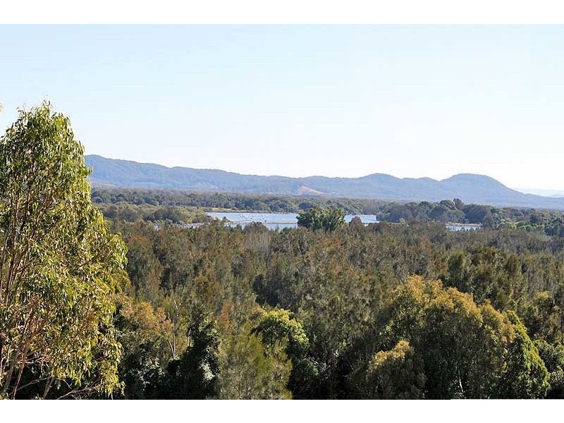 9 Salmon Circuit, South West Rocks NSW 2431