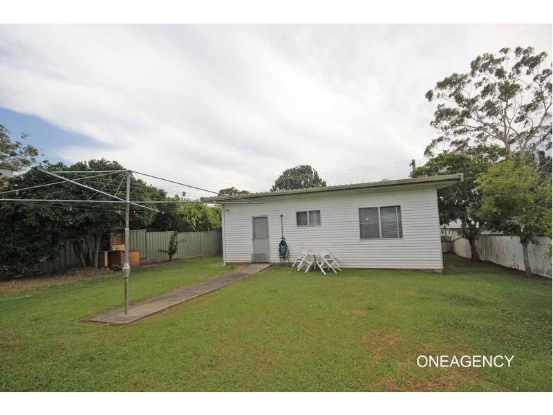 25 Macquarie Street, South Kempsey NSW 2440