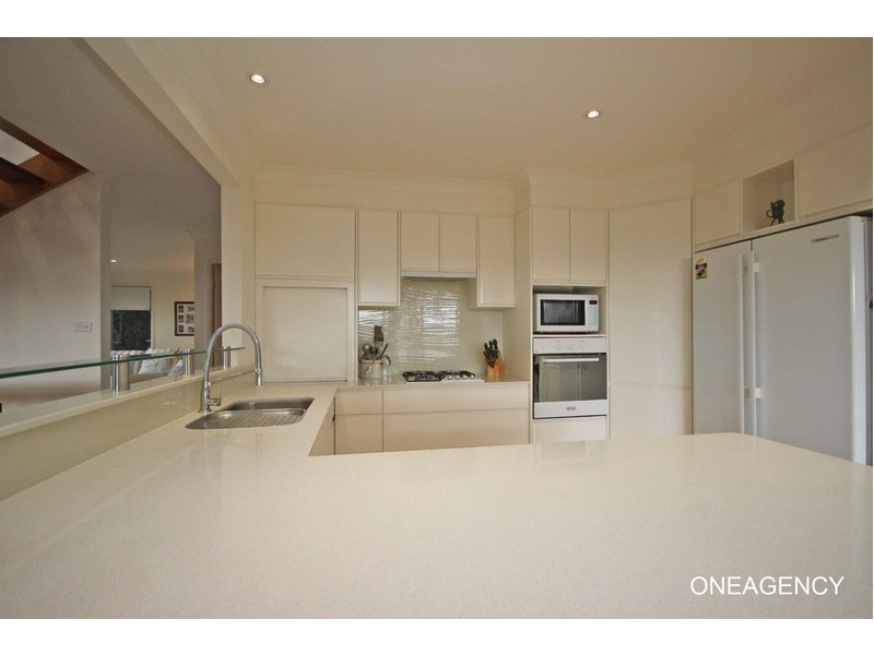6 Kinchela Street, Crescent Head NSW 2440
