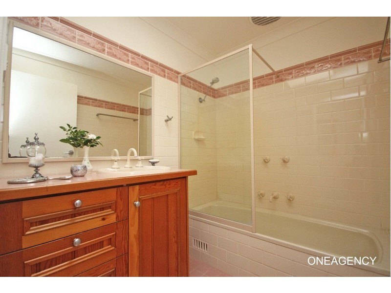 6 Kinchela Street, Crescent Head NSW 2440