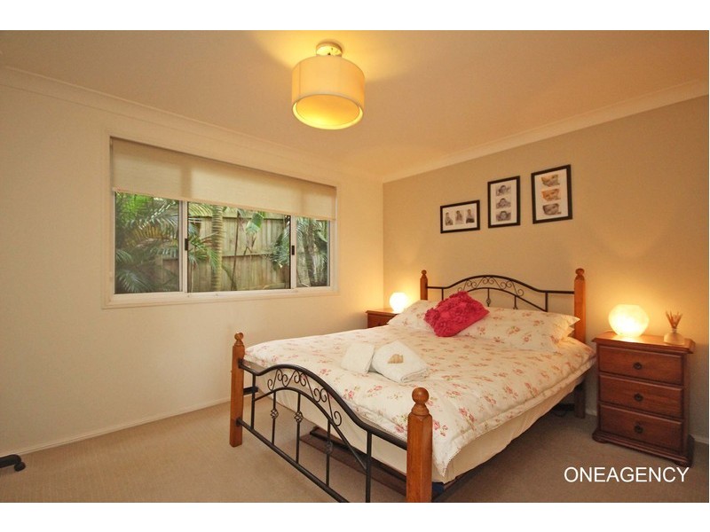 6 Kinchela Street, Crescent Head NSW 2440