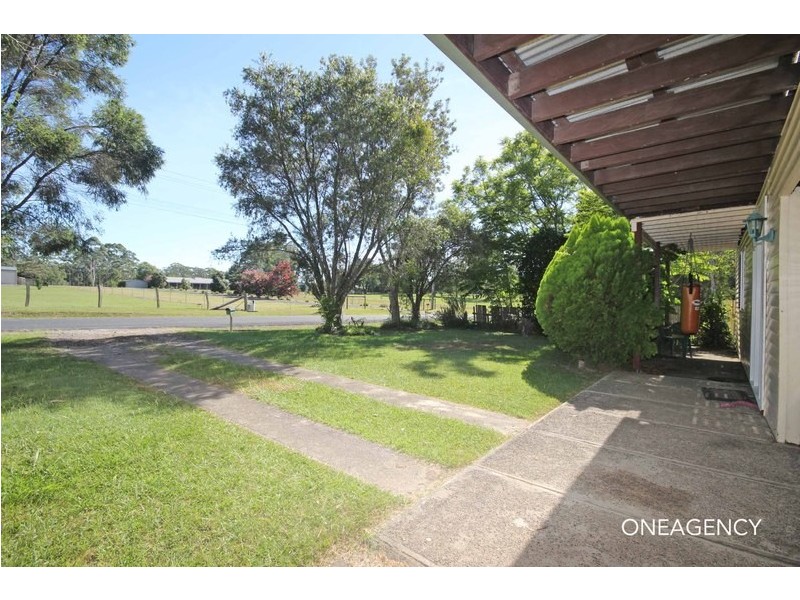 100 Sherwood Road, Aldavilla NSW 2440