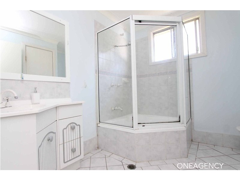 100 Sherwood Road, Aldavilla NSW 2440