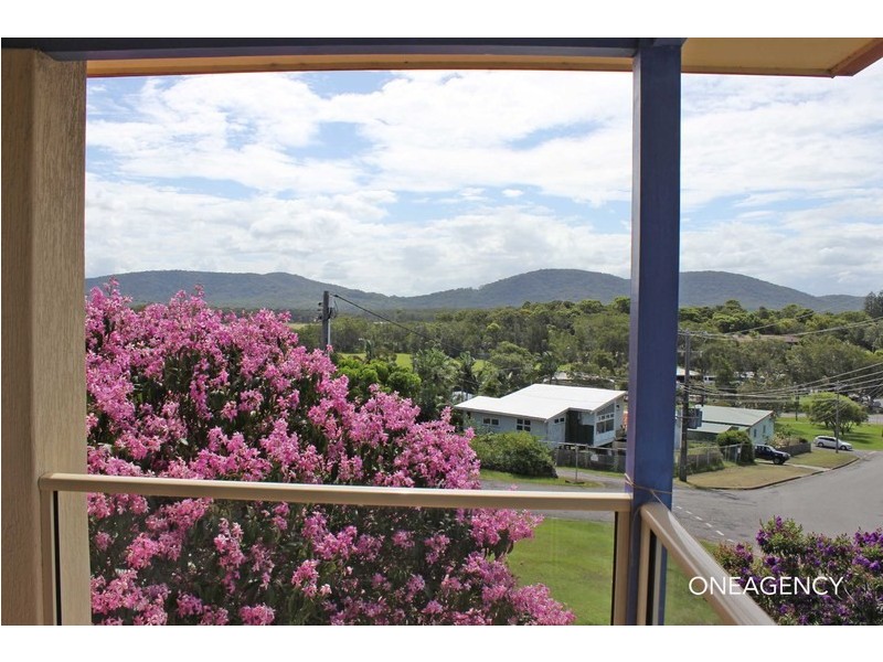 3 High Street, Crescent Head NSW 2440
