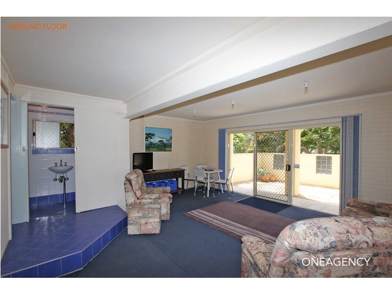 3 High Street, Crescent Head NSW 2440