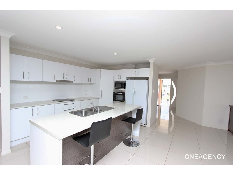 8 Prior Circuit, West Kempsey NSW 2440