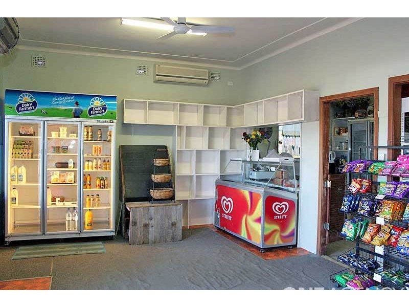 100 Broughton Street, West Kempsey NSW 2440