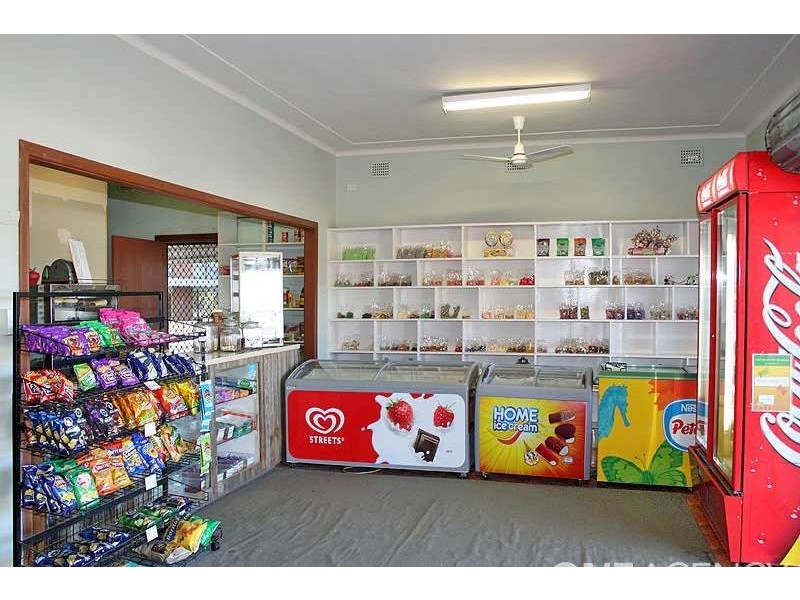 100 Broughton Street, West Kempsey NSW 2440