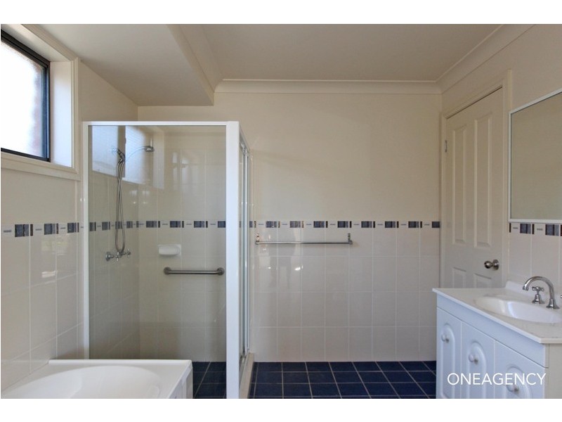 12 Bert Dyson Place, West Kempsey NSW 2440