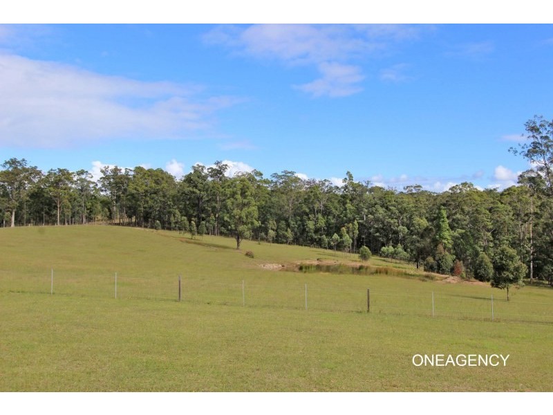 Armidale Road, Yarravel NSW 2440