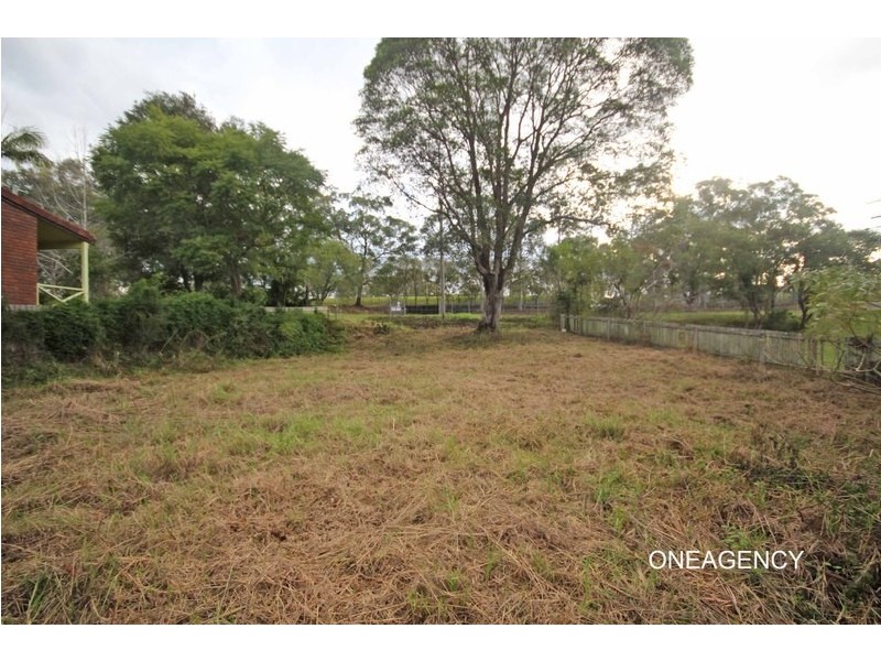 11 Albert Street, South Kempsey NSW 2440