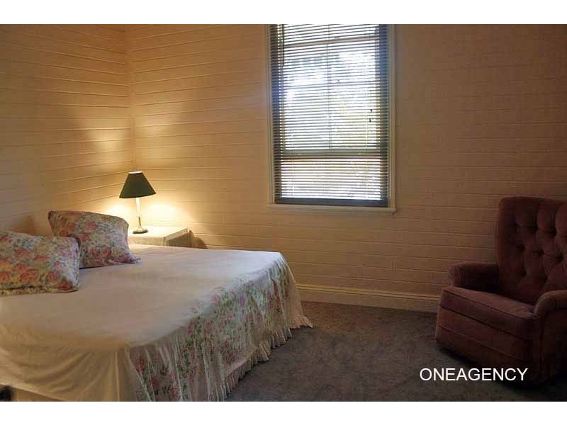 8 Forth Street, Kempsey NSW 2440