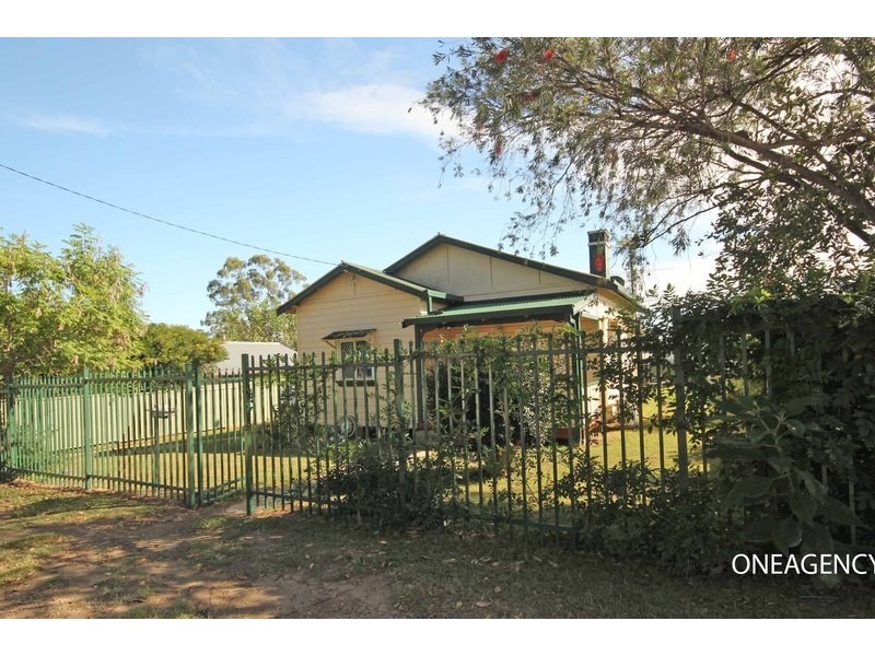 20 Middleton Street, South Kempsey NSW 2440