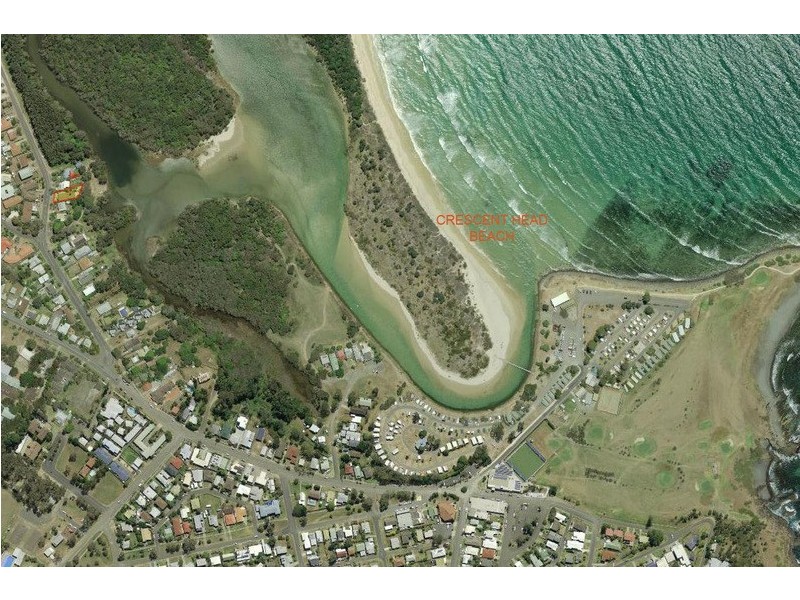 31 Belmore Street, Crescent Head NSW 2440