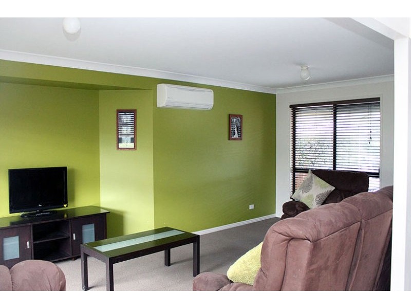 22 Yates Place, West Kempsey NSW 2440