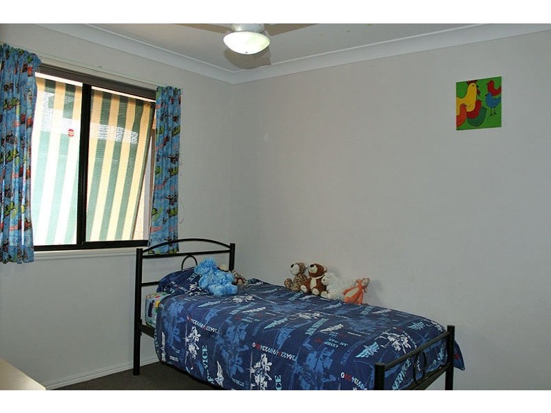 22 Yates Place, West Kempsey NSW 2440