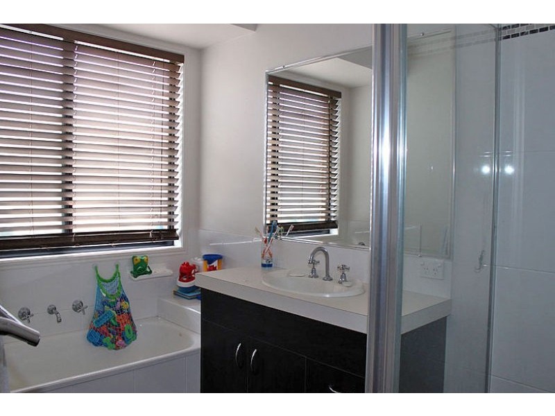 22 Yates Place, West Kempsey NSW 2440