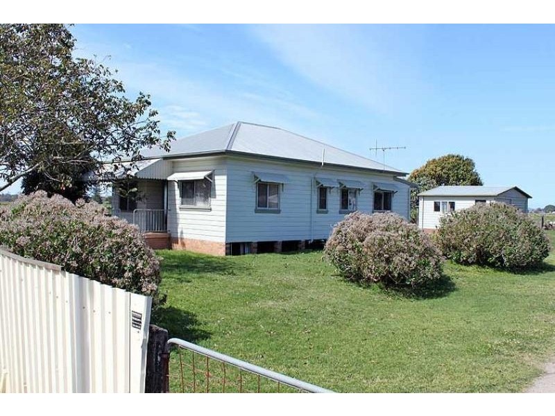 1314 Pacific Highway, Bellimbopinni NSW 2440