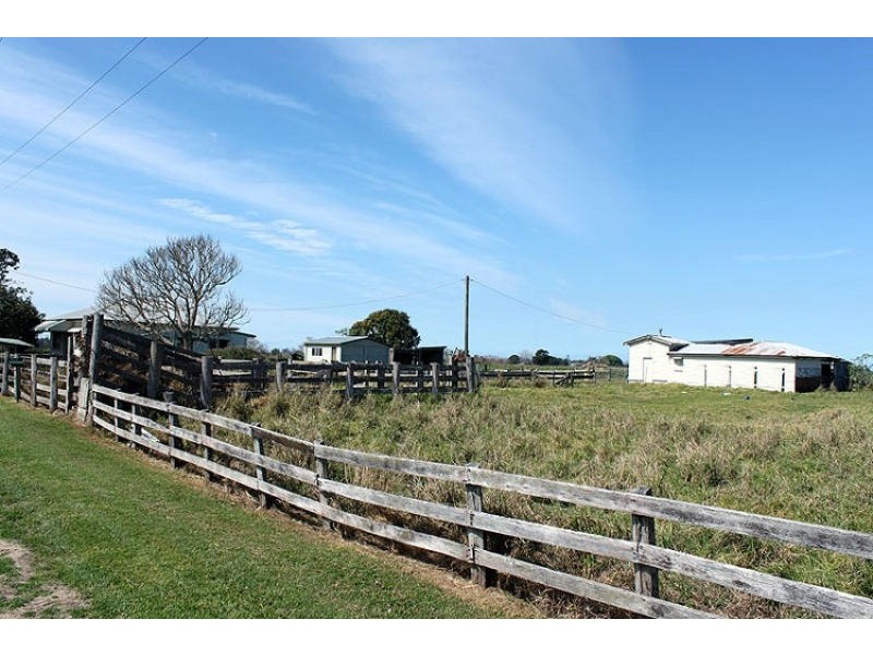 1314 Pacific Highway, Bellimbopinni NSW 2440