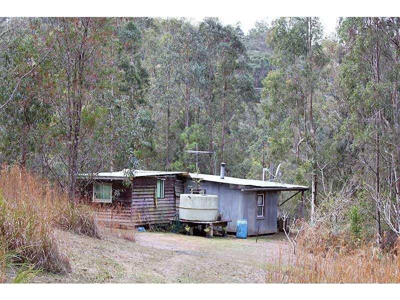 3142 Armidale Road, Hickeys Creek NSW 2440