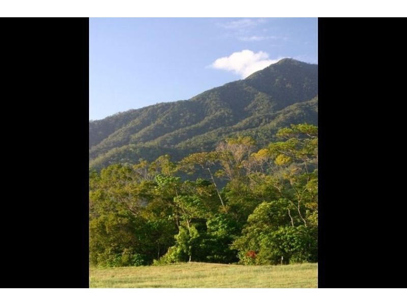 Lockyer Crescent, Bentley Park QLD 4869