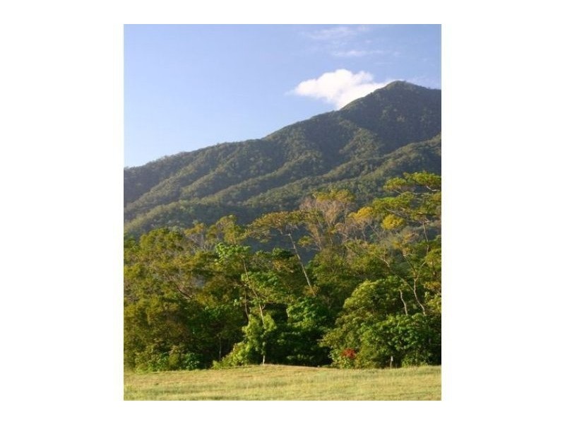 Lockyer Crescent, Bentley Park QLD 4869