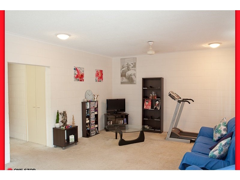 2/20 Springfield Crescent, Manoora QLD 4870