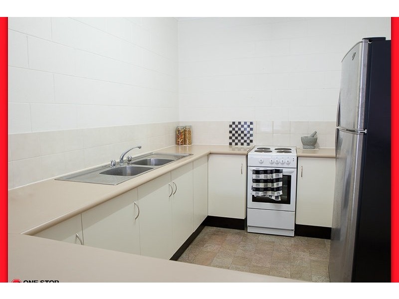 2/20 Springfield Crescent, Manoora QLD 4870