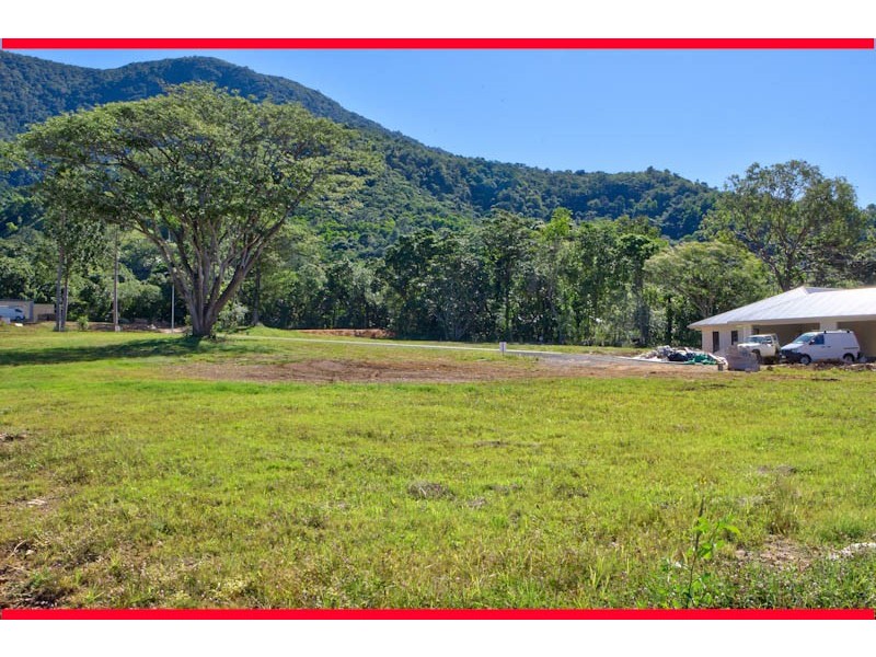 Shaws Road, Redlynch QLD 4870