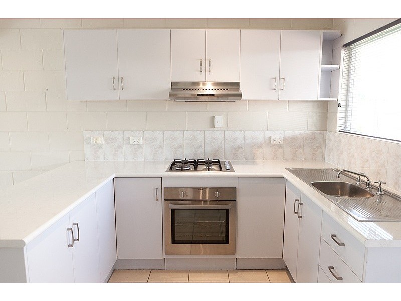 26/27-29 Stokes Street, Edmonton QLD 4869