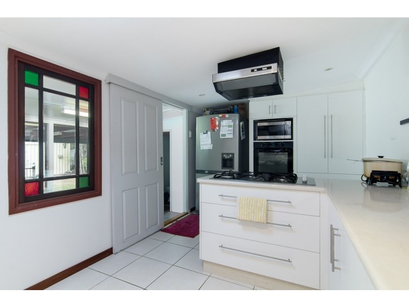 19 Poinsettia Street, Holloways Beach QLD 4878